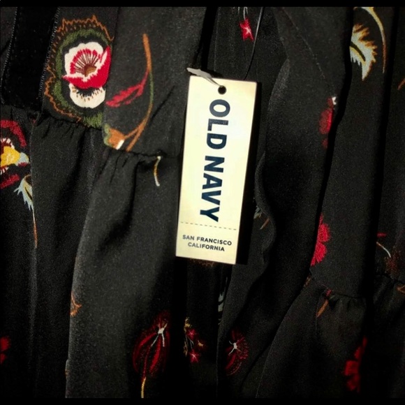 Old Navy Peasant Floral Blouse - Picture 5 of 6